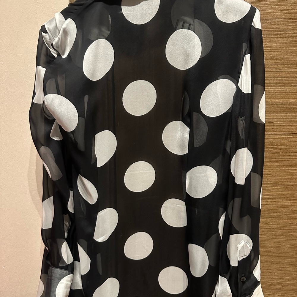 Dolce&Gabbana Silk Black and White Polka Dot Sheer Blouse size 40 never worn - Picture 8 of 10